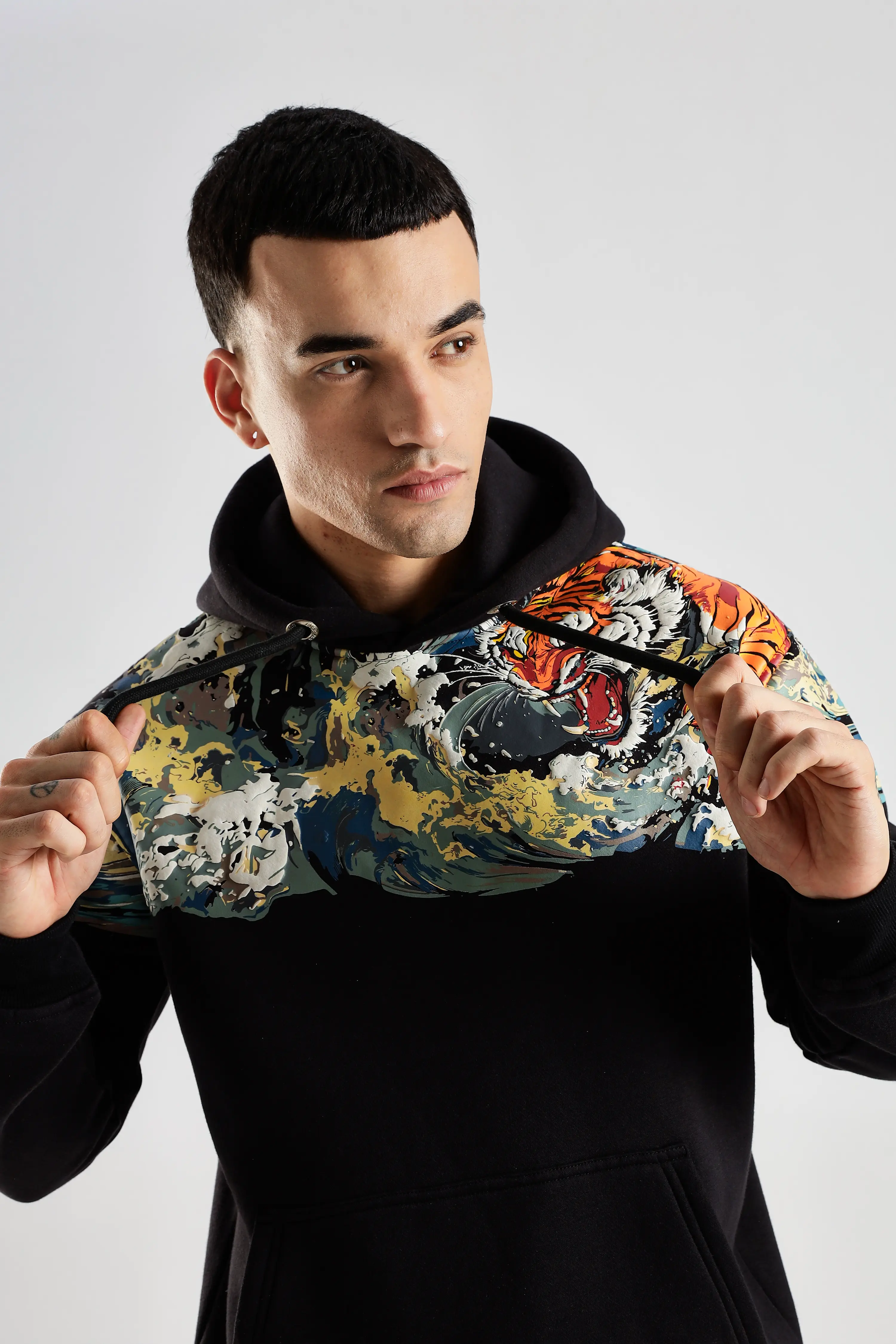Ocean Claw Oversized Hoodie - Image 5