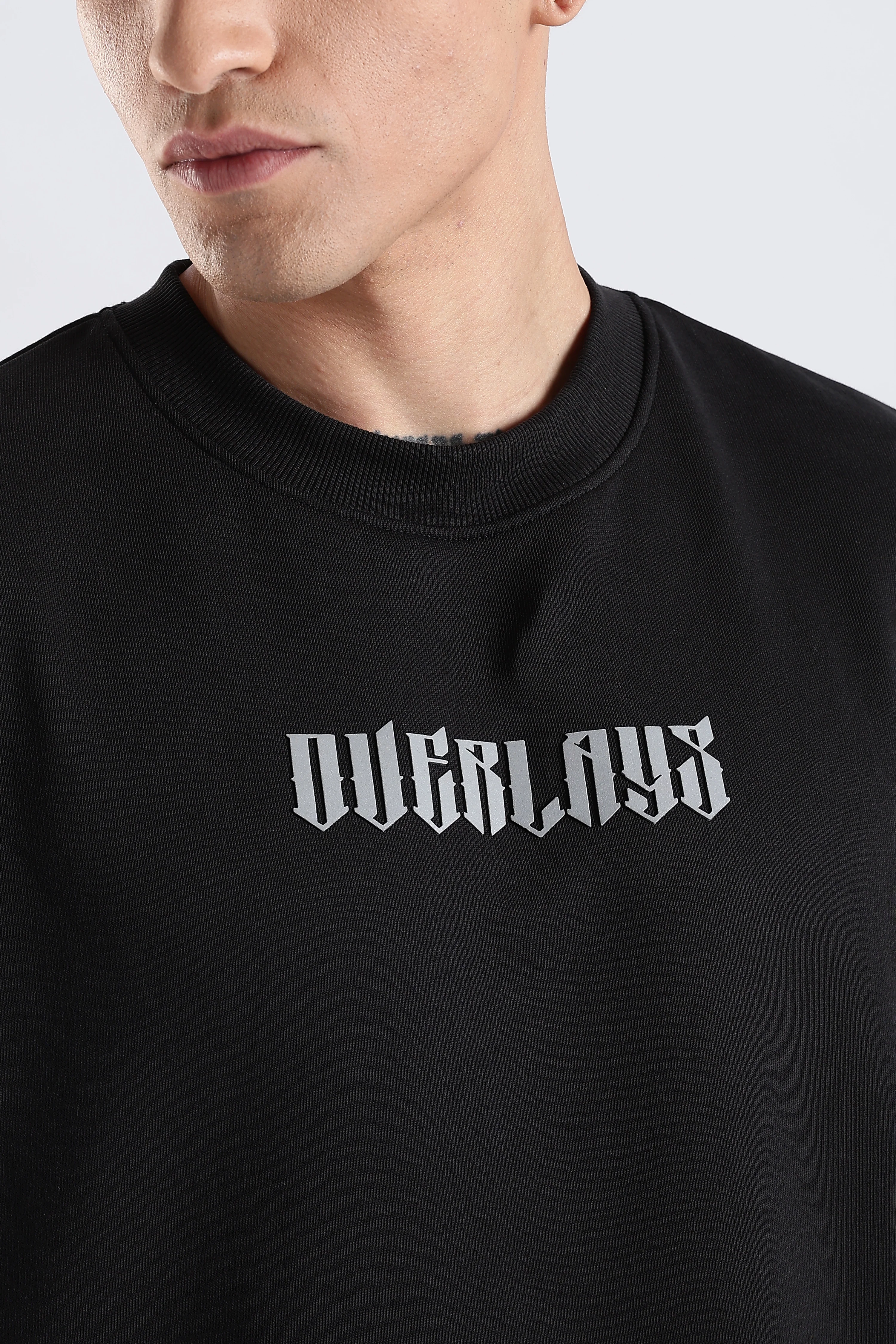 Shield Wings Black Oversized Fit T-Shirt - Image 4