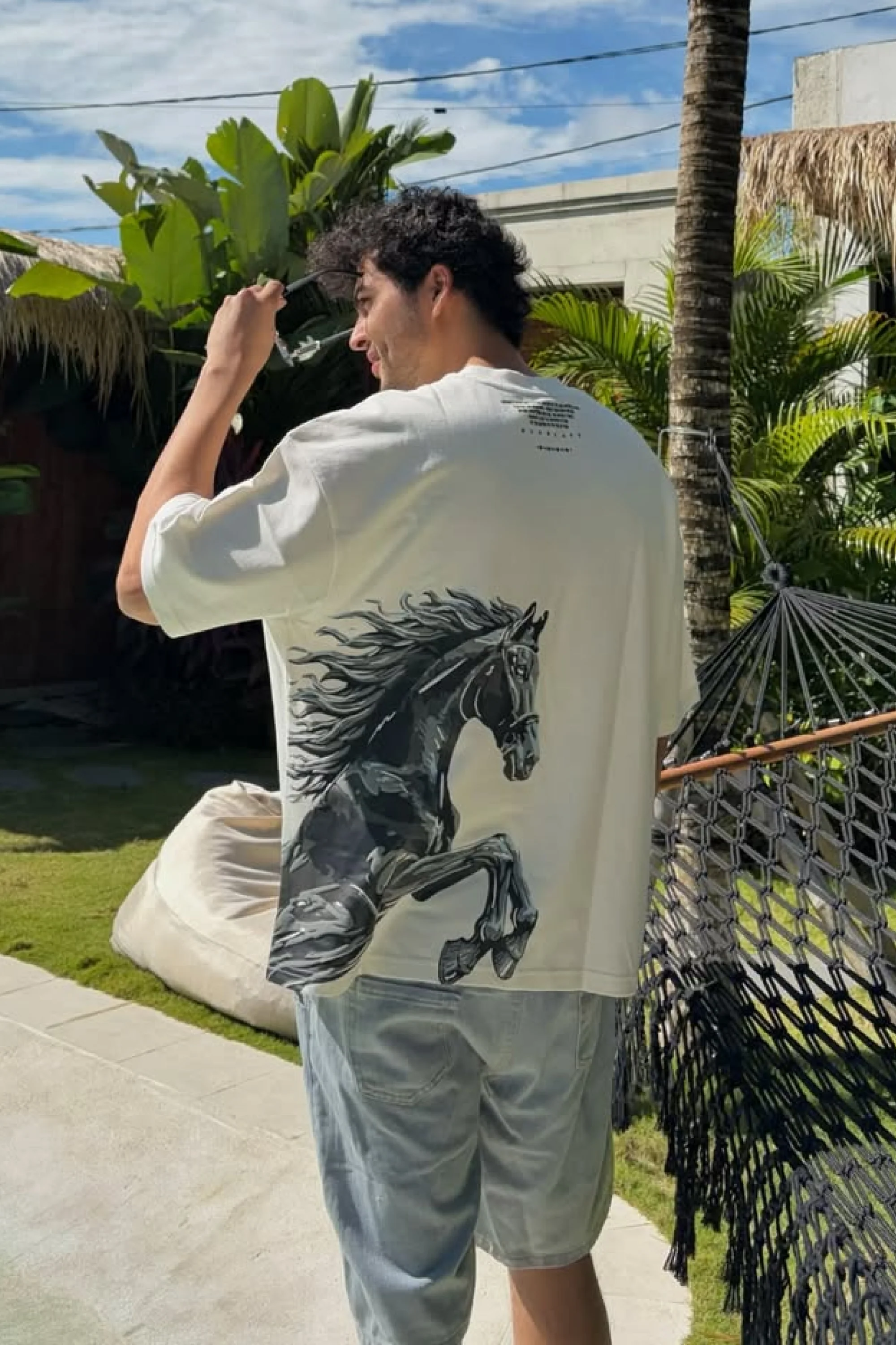 Stallion Oversized T-shirt - Image 6