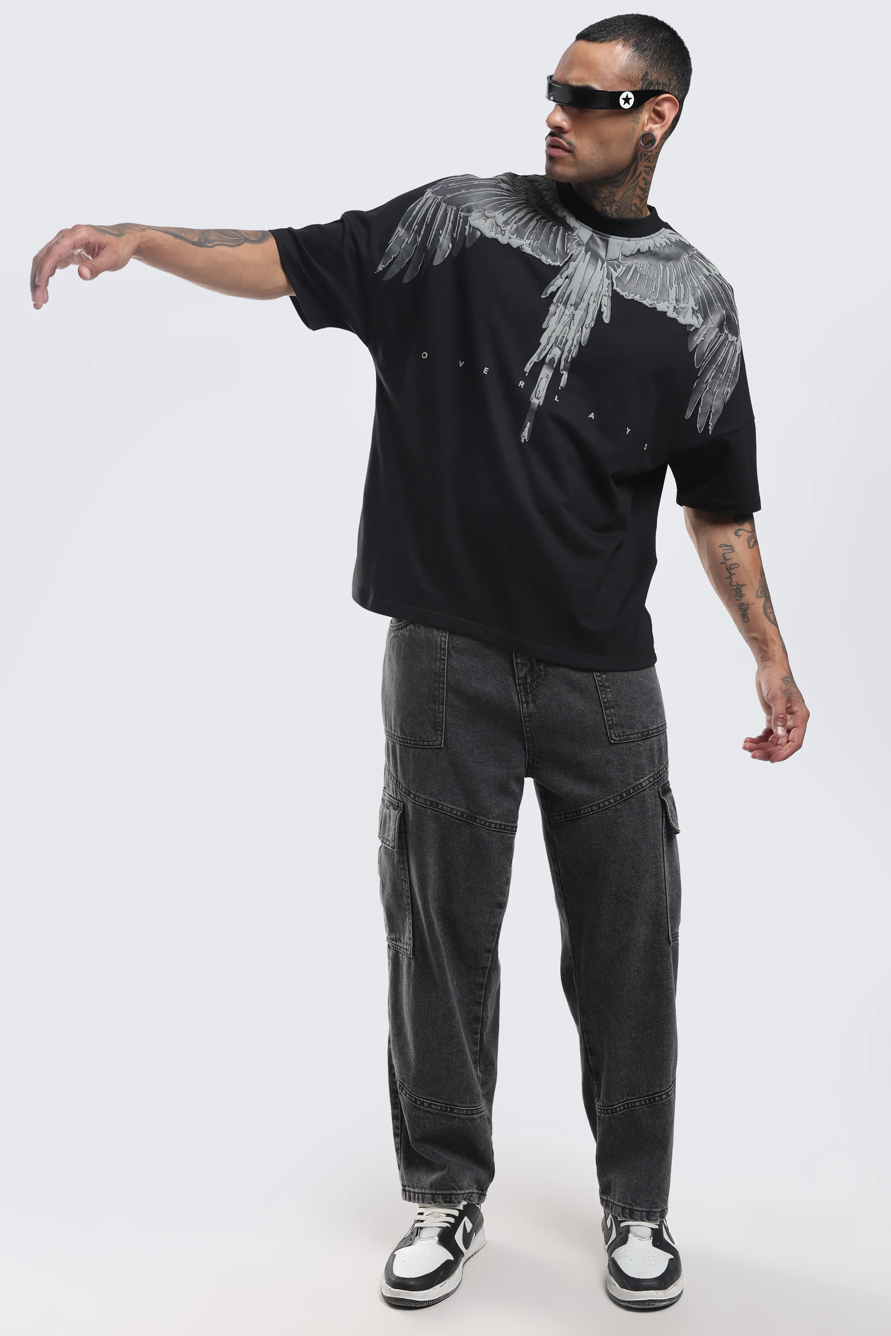 Streak Black Oversized T-shirt - Image 10