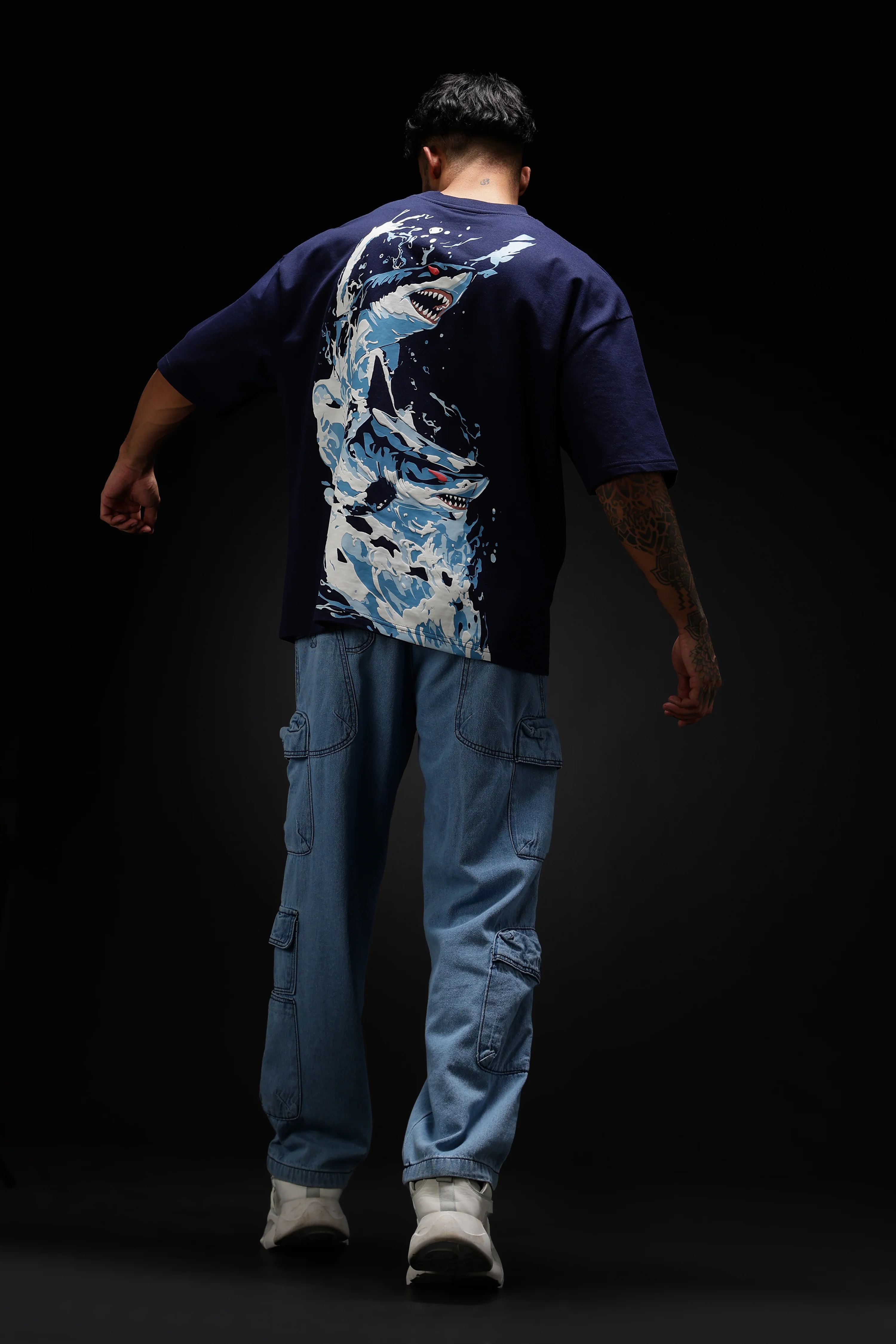 Wave Hunter Oversized T-shirt - Image 8